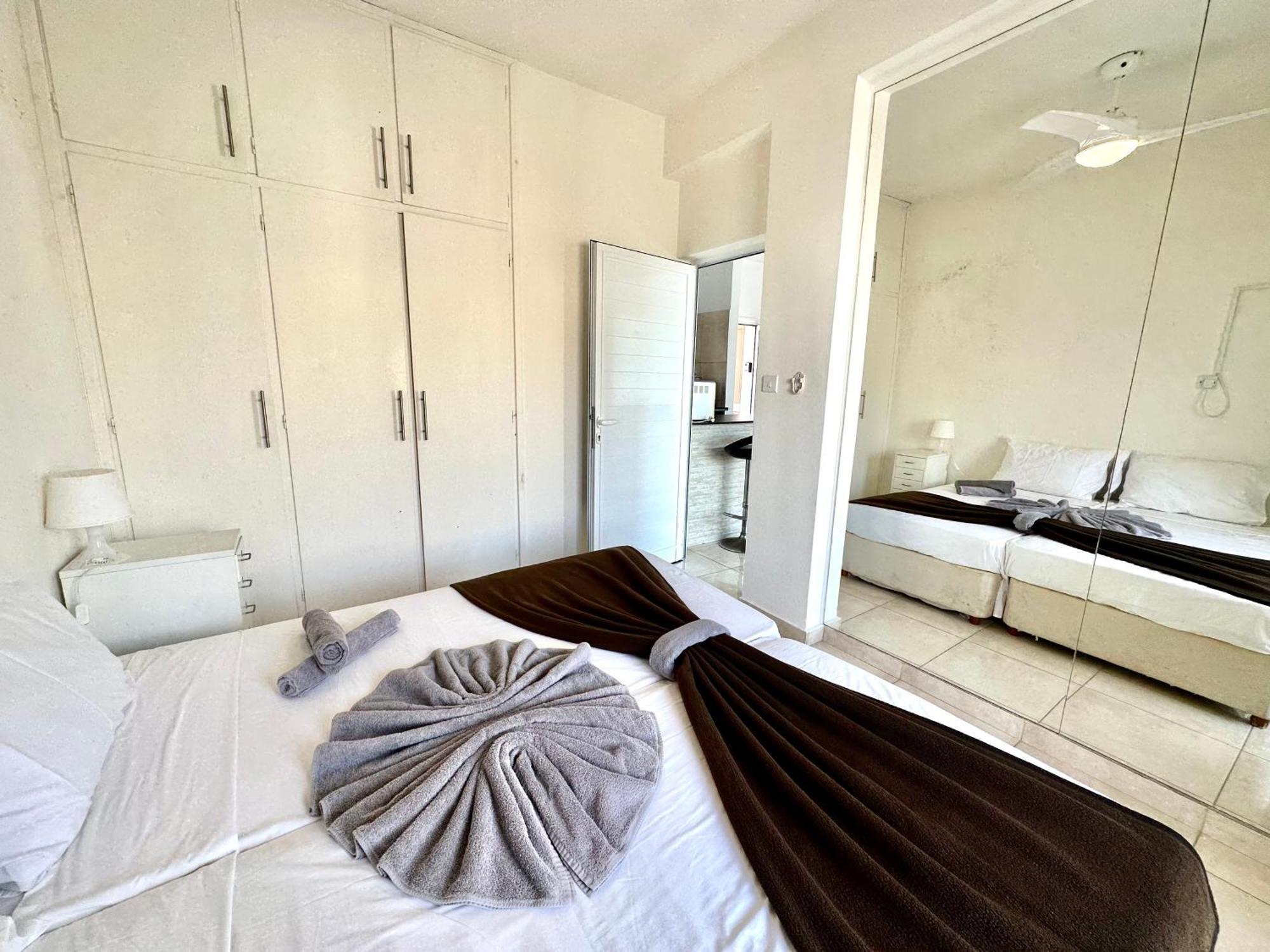 Sun Plaza Suites - Adults Only Ayia Napa Exterior foto