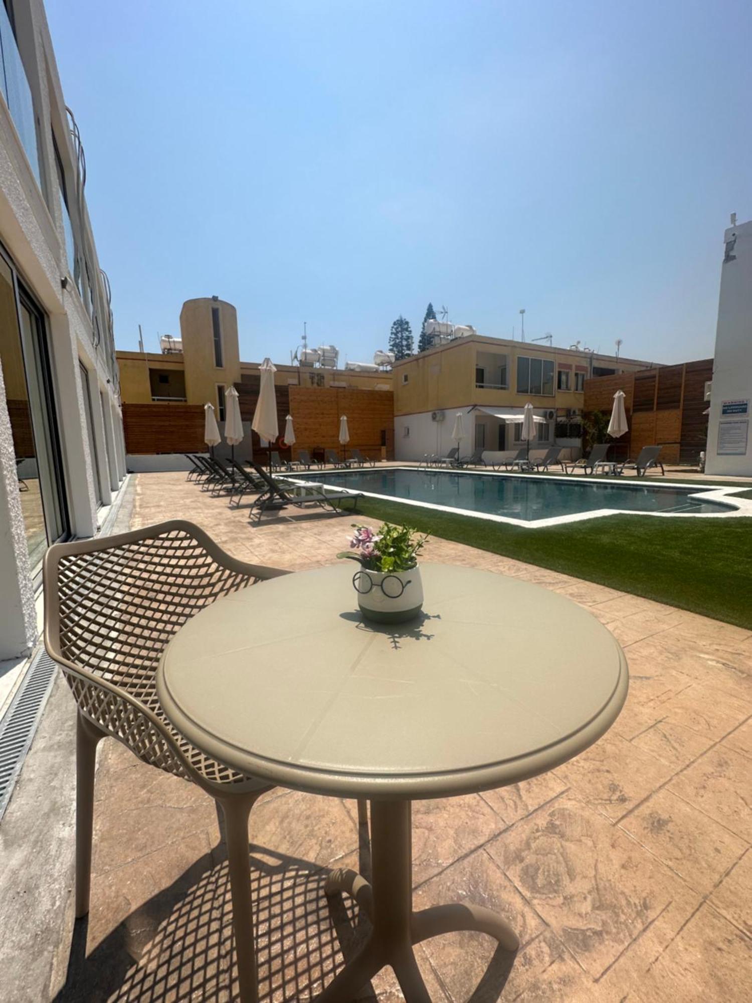 Sun Plaza Suites - Adults Only Ayia Napa Exterior foto